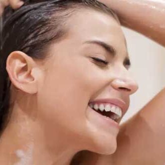 Pre Shampoo: cosa fare prima di lavarsi i capelli